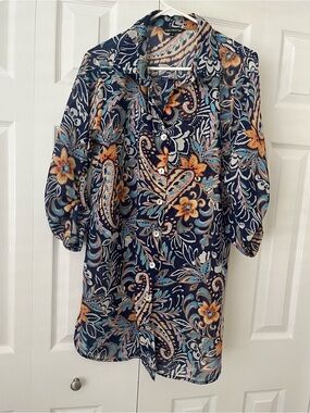Women’s Navy Floral Paisley Tunic Top - Brand: Club Z Collection